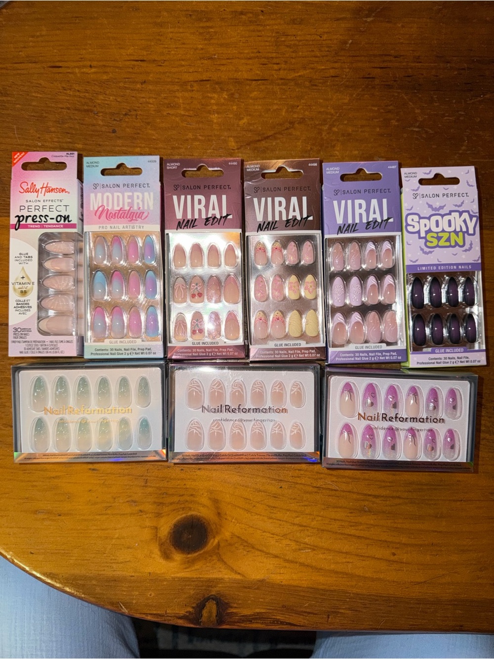 Kiss Assorted Press-On Nail Bundle in Pink, Nude, Red, Brown, Purple, Gold - Picture 2 of 2